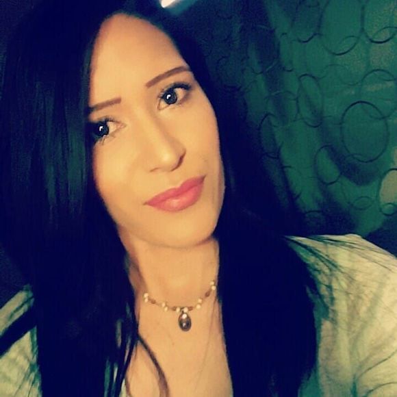 Meet your Posher, Griselle - Picture 1 of 1